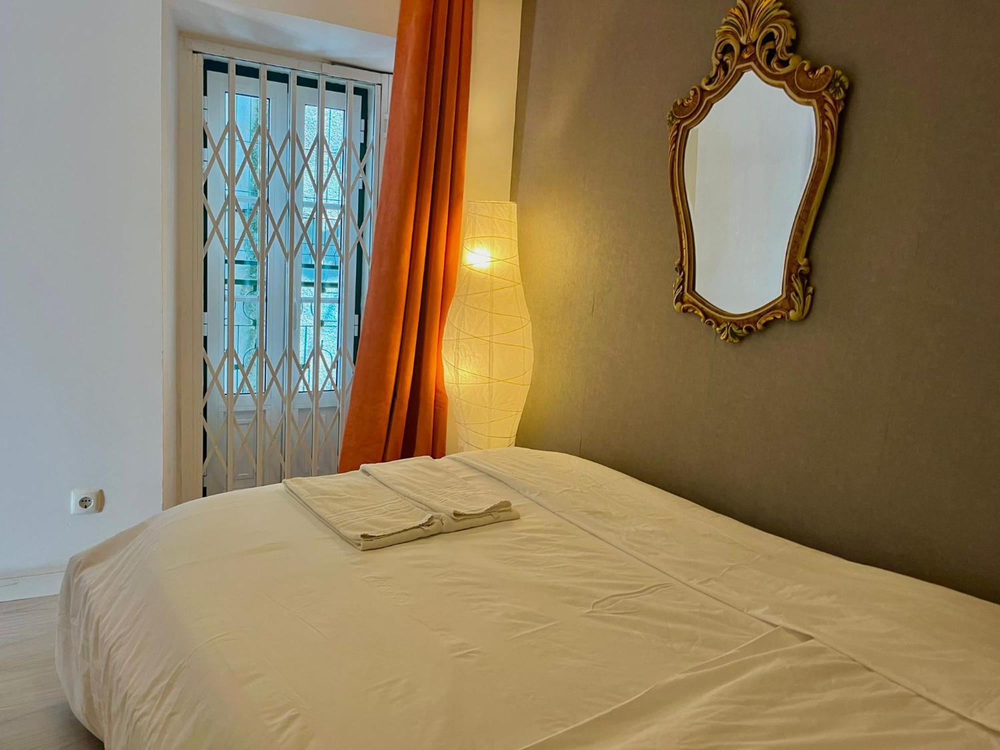 1 Bedroom Apartment - Tv Da Madalena 01 Lisboa Ngoại thất bức ảnh